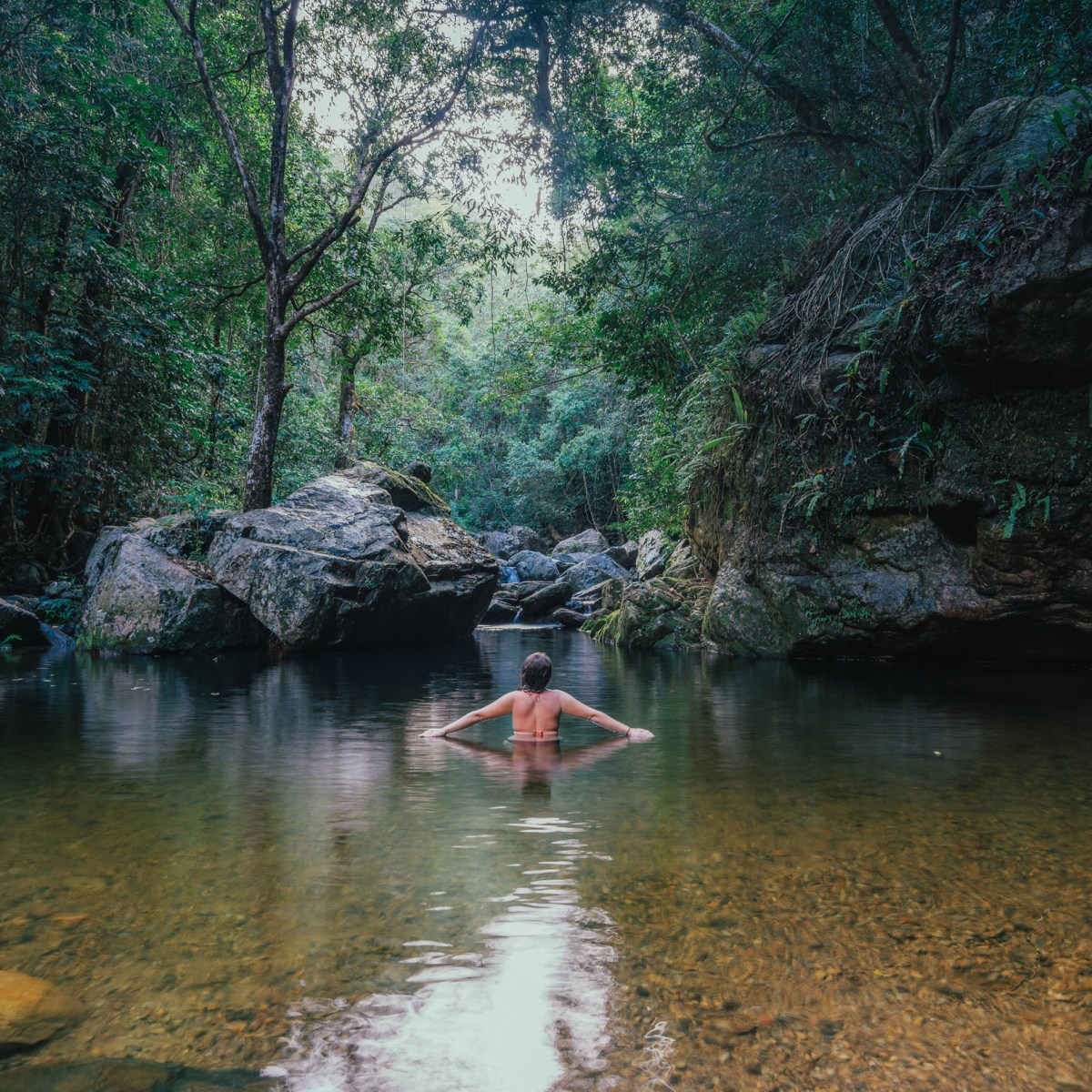 a small boat in a body of water